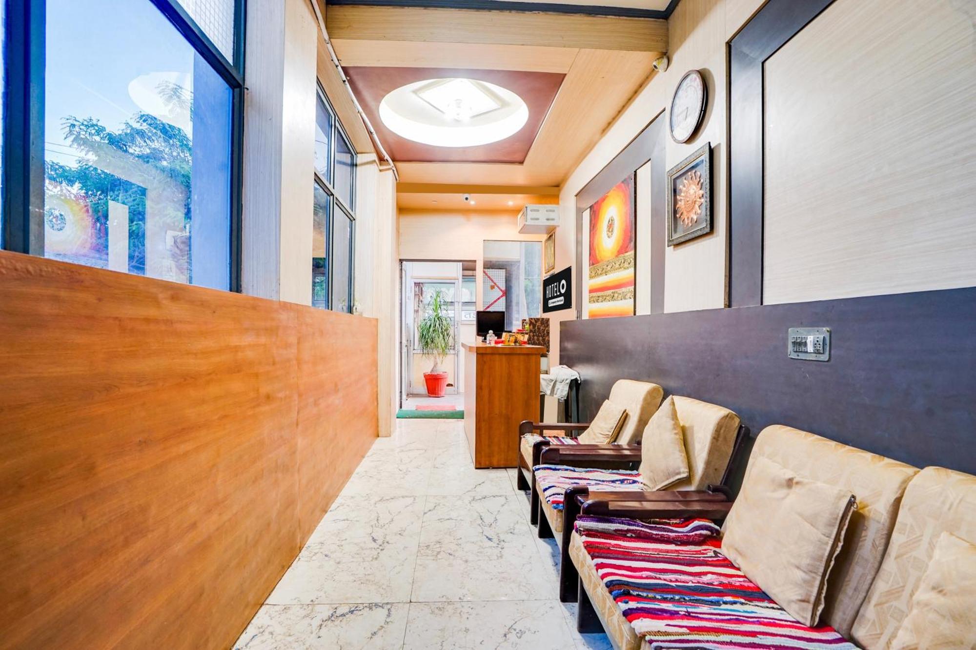 Super Hotel O Jln Marg Malviya Nagar Formerly Hotel Braj Haveli Jaipur Eksteriør billede